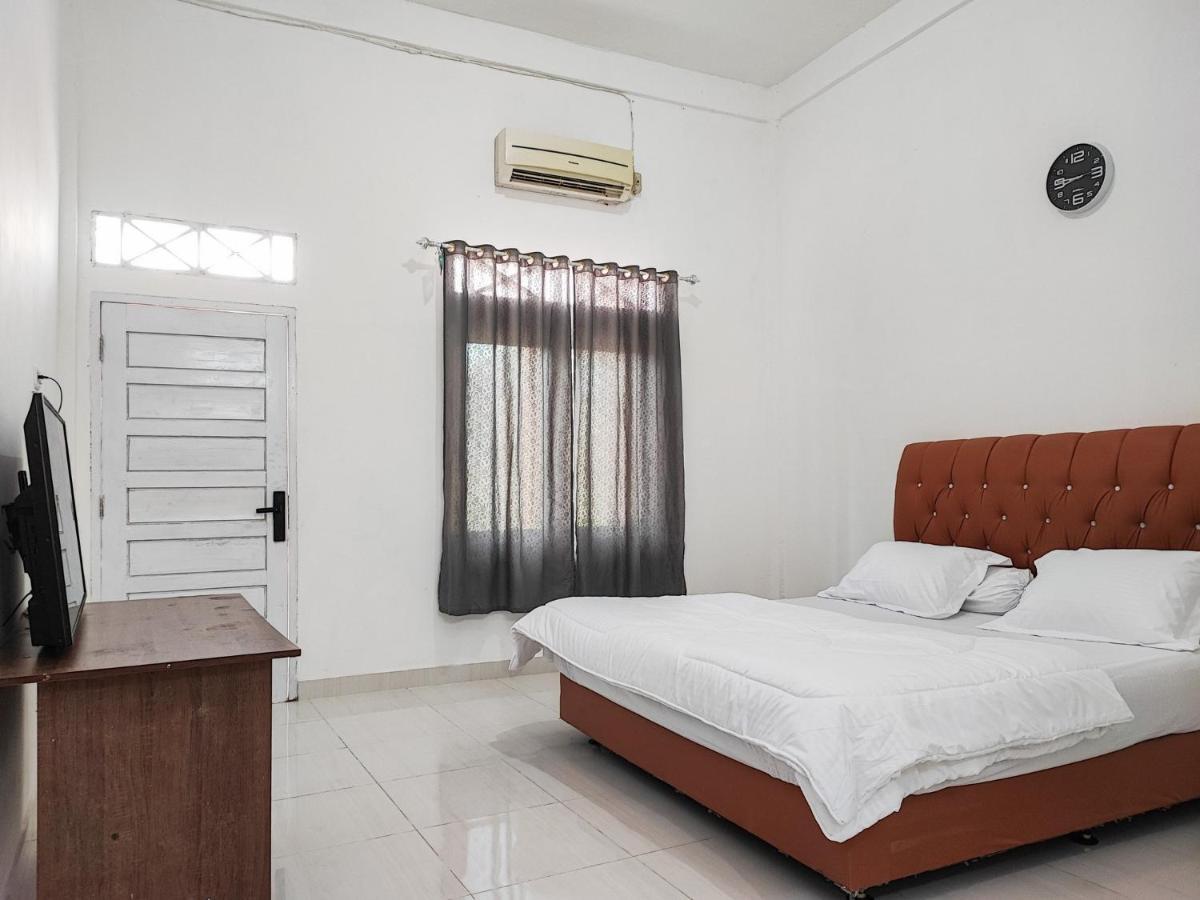 Adela Homestay Syariah Near Universitas Muhammadiyah Jambi Mitra Reddoorz Ngoại thất bức ảnh